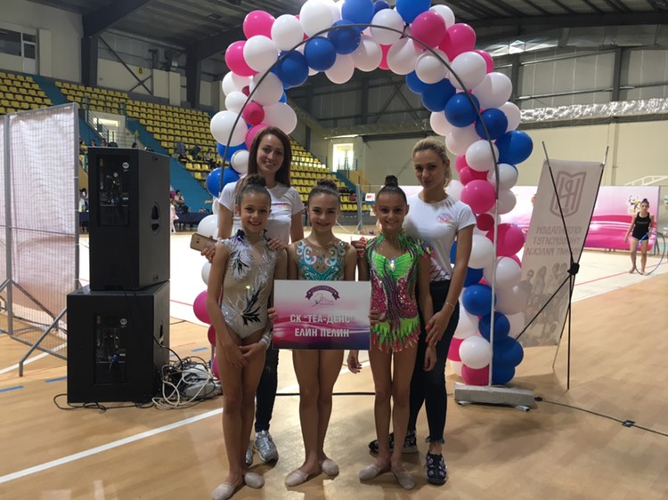 Грациите на СК“ТЕА Денс“ с медали от „Golden Pirin cup“