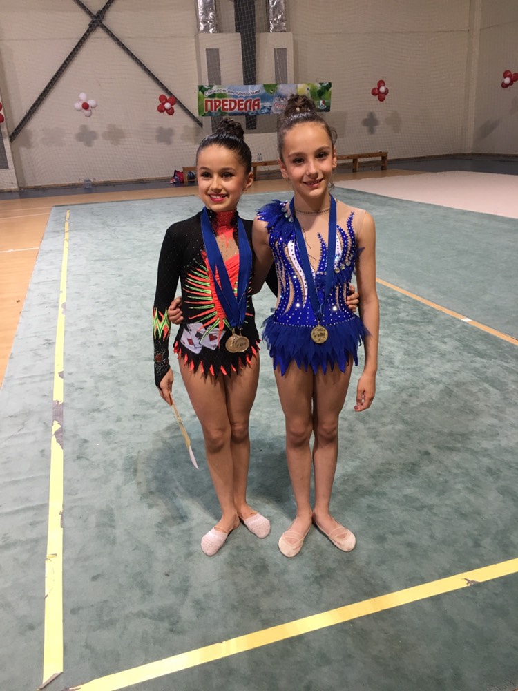 Грациите на СК“ТЕА Денс“ с медали от „Golden Pirin cup“